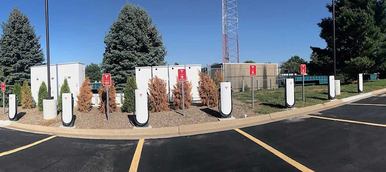 vehicle charging stations topeka